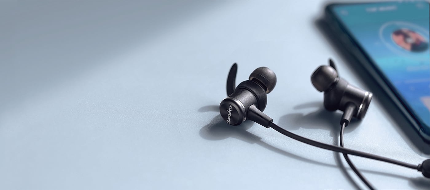 Audífonos Bluetooth Soundcore Spirit. Uniendo la exclusiva tecnología SweatGuard con un diseño delgado y sonido impresionante.